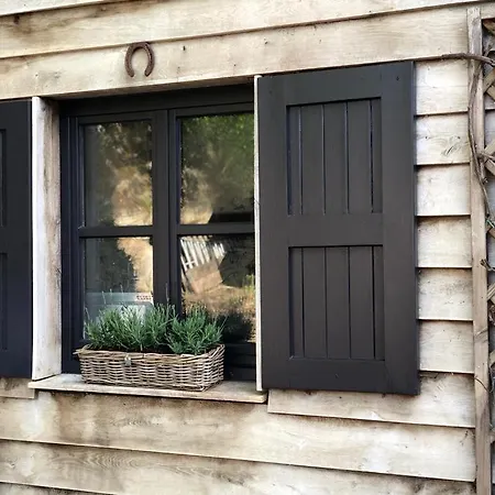 ' Au Coeur De La Vallee '