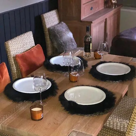 ' Au Coeur De La Vallee ' *