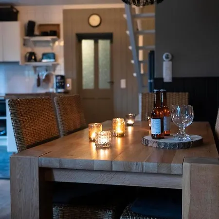 ' Au Coeur De La Vallee ' * Érezée