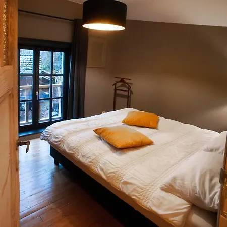 ' Au Coeur De La Vallee '